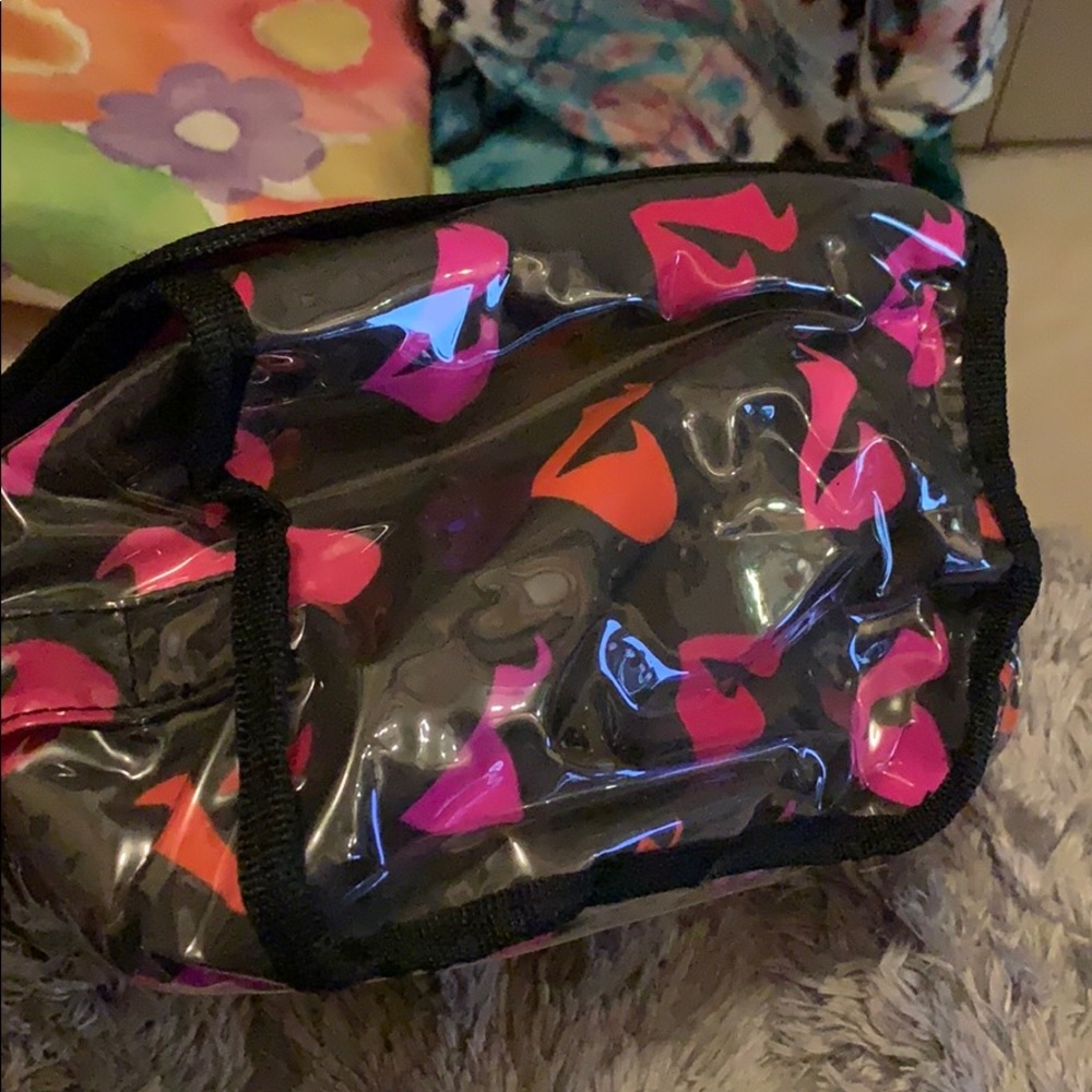 Cosmetic case